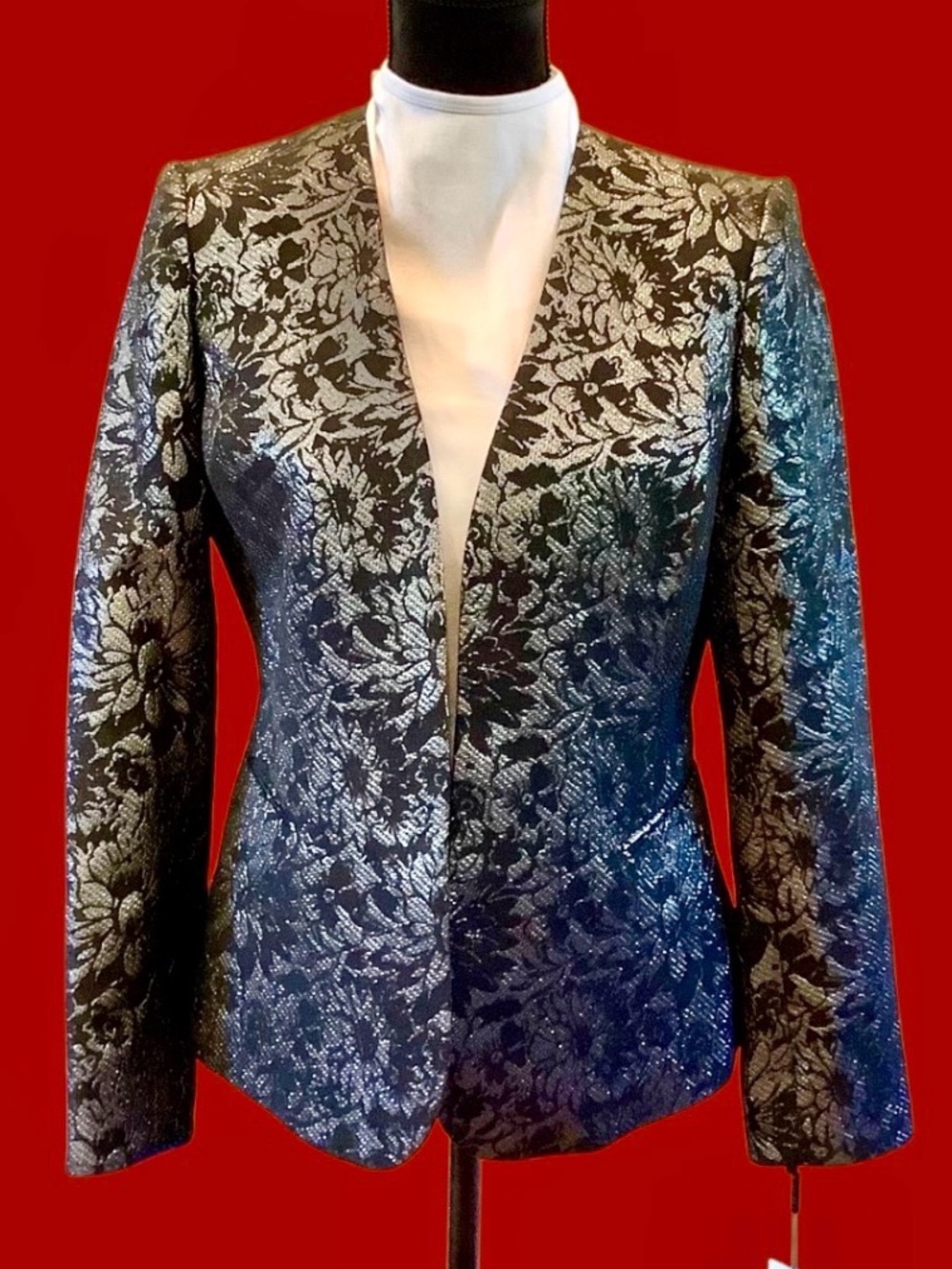 🎉HP🎉 Calvin Klein black and silver brocade jacket. Sz. 6. NWT